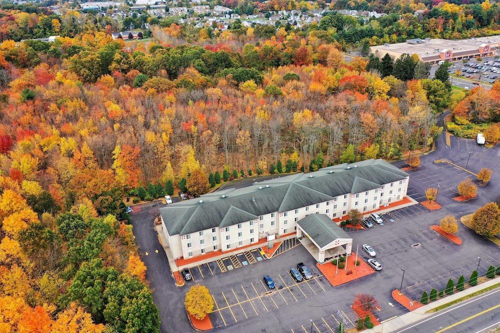 Manchester Inn&Suites Eksteriør bilde